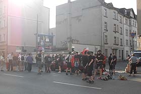 Teffen zum Protest Straße des Friedens Ecke Kopernikus Str. 